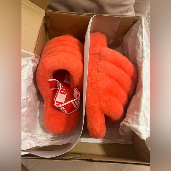 Ugg slippers fluff yeah slides size 9 - Picture 2 of 7